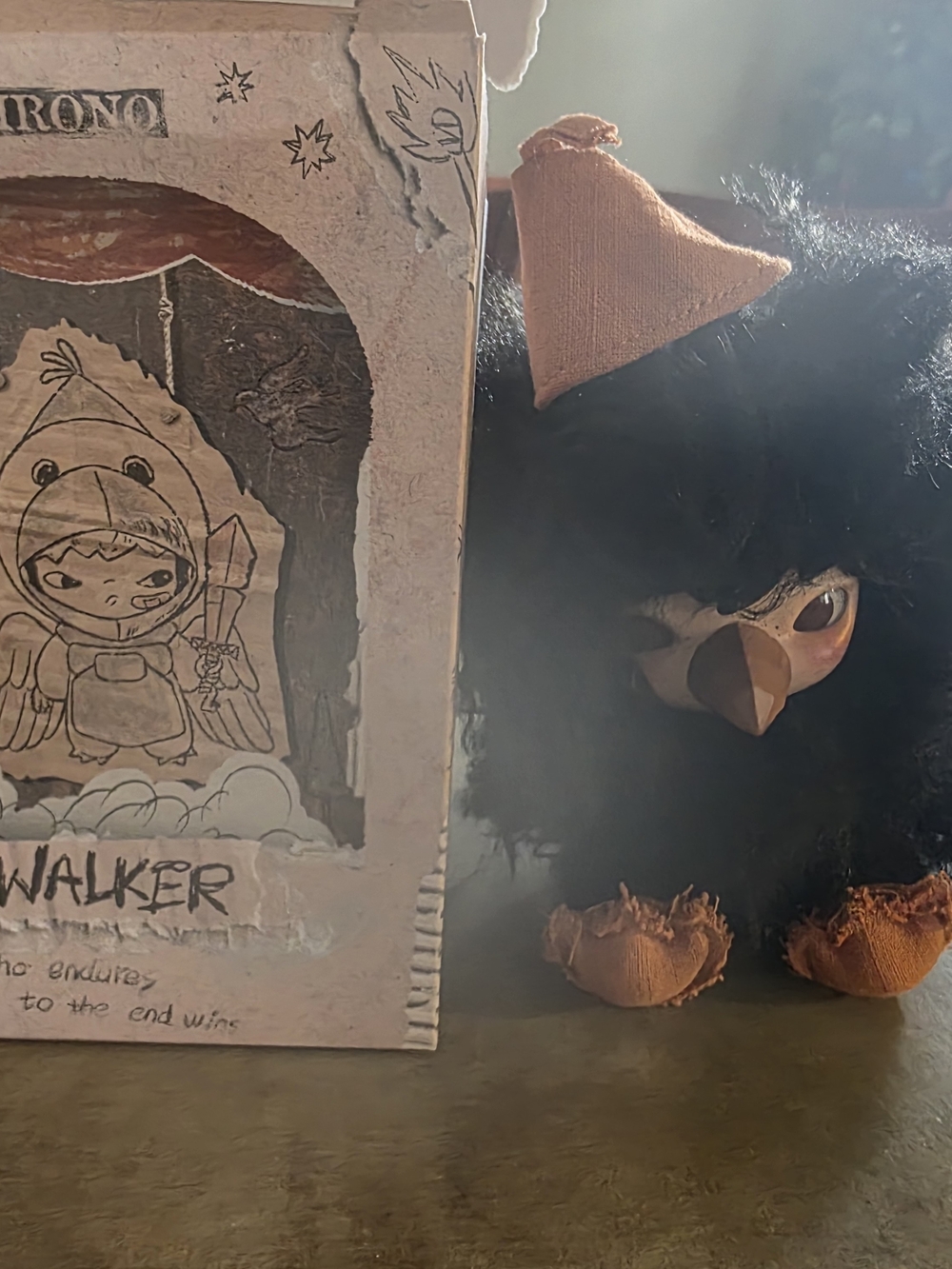 Hirono Mist Walker Backlit Messenger